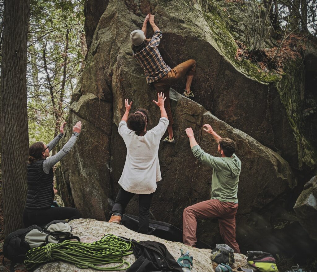 Bouldering with groups