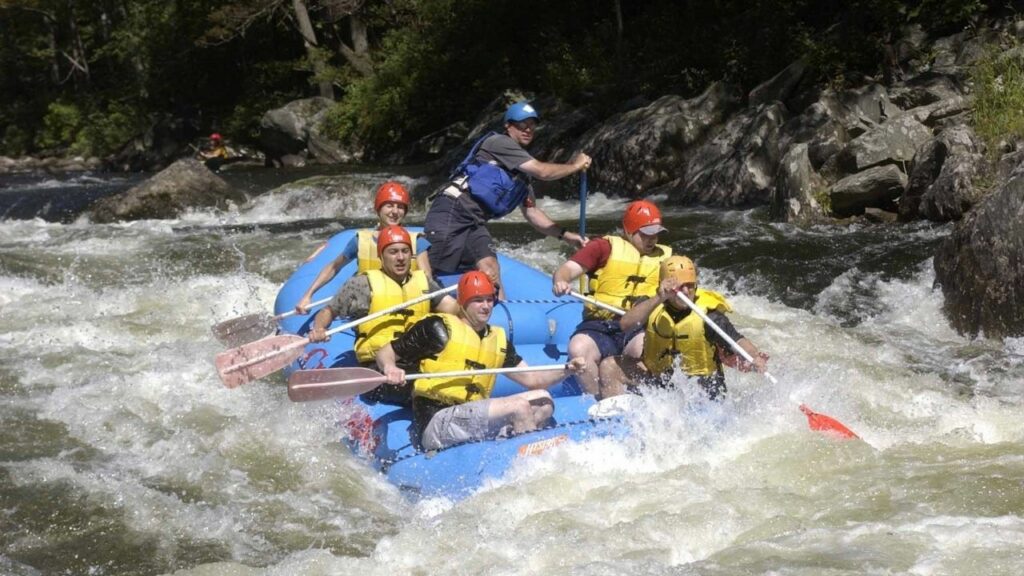 How fast can YOU go in Whiteriver Rafting and how to do it?
