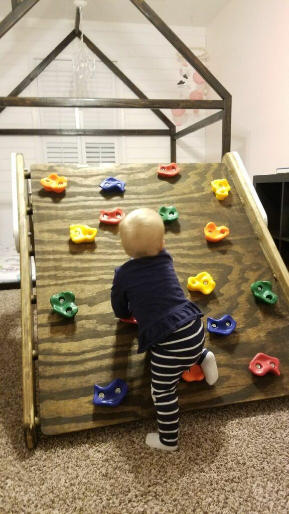 Quick Guide to Bouldering & Climbing for Toddlers and Kids