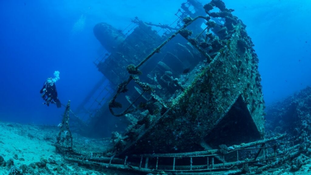 7 Most Exhilarating Scuba Diving Locations in the World!