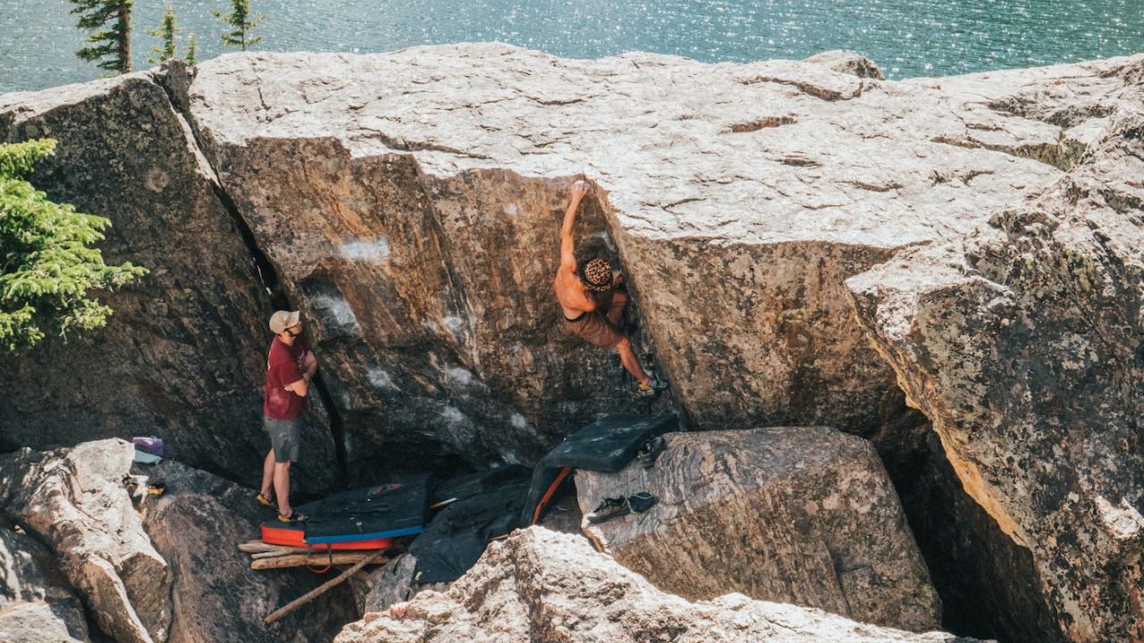 7 Amazing Rock Climbing Shorts for Every Climber: Gumbie to Pro
